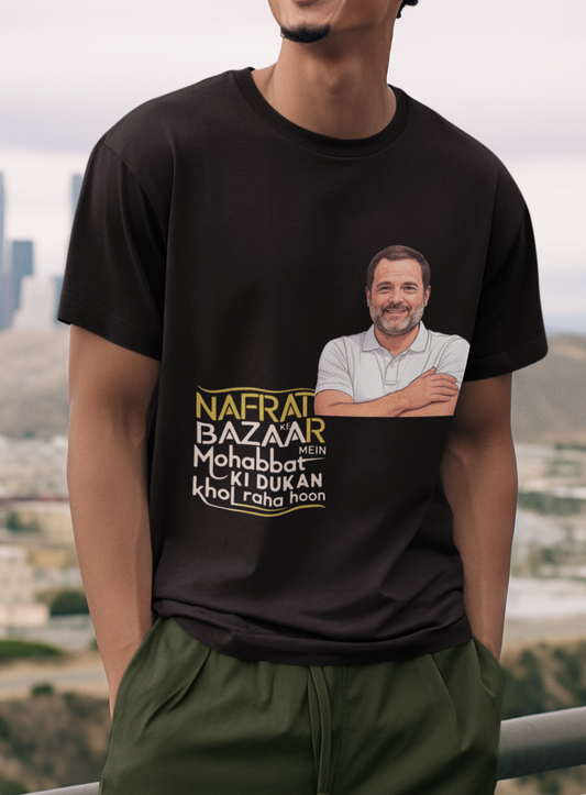 Nafrat Ke Bazaar Mein Mohabbat Ki Dukan Khol Raha Hoon Rahul Gandhi Political Unisex T-shirt